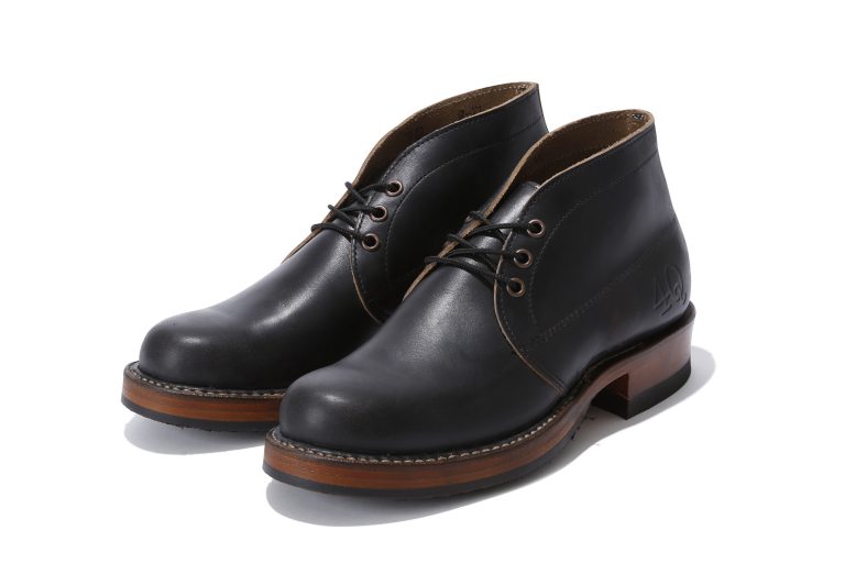 4Q CHUKKA WHITE'S BOOTS